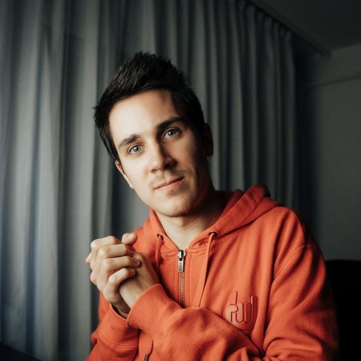 Profile of a client testimonial